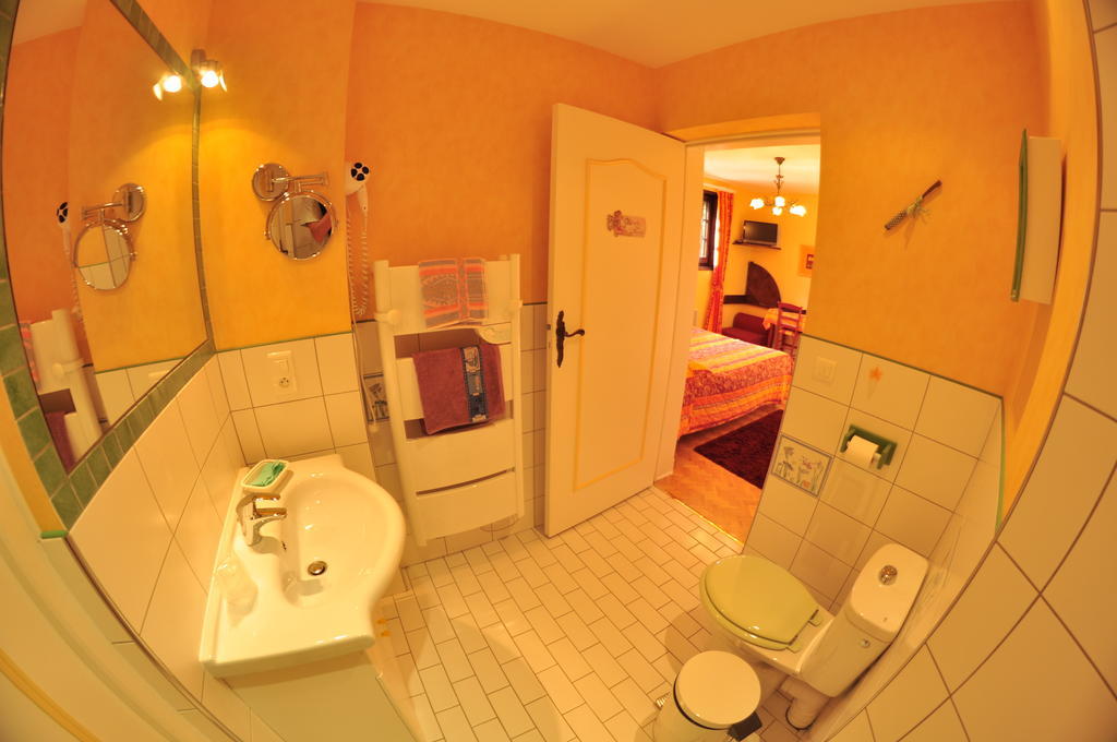 Hotel-Logis La Coraline Gannat Pokój zdjęcie